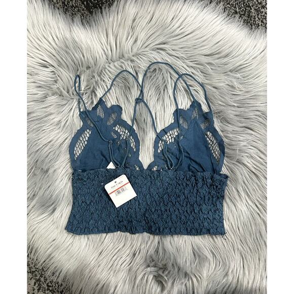 Free People FP One‎ Adella Crochet Lace Bralette Navy Blue Top Size Medium NWT - Picture 3 of 3